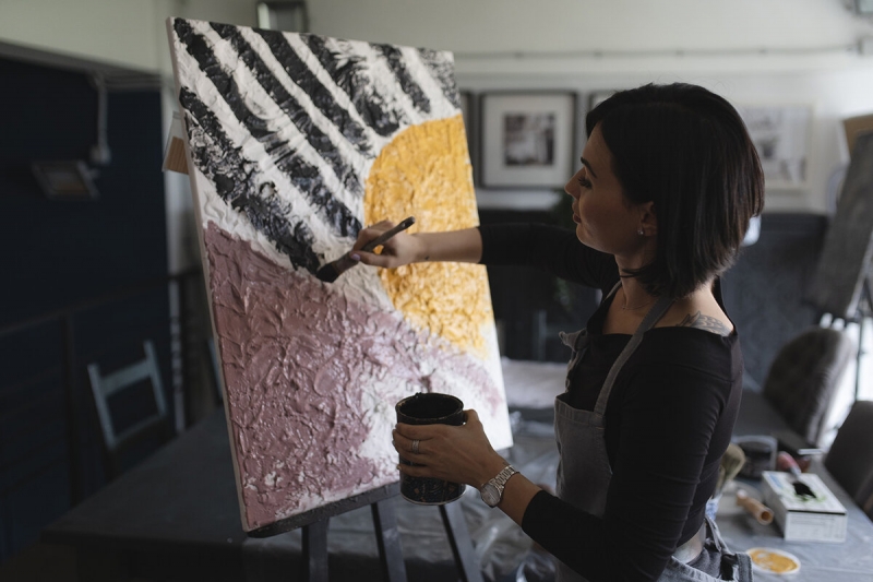 Вторая жизнь мебели: как зарабатывает Студия красок Дарьи Гейлер