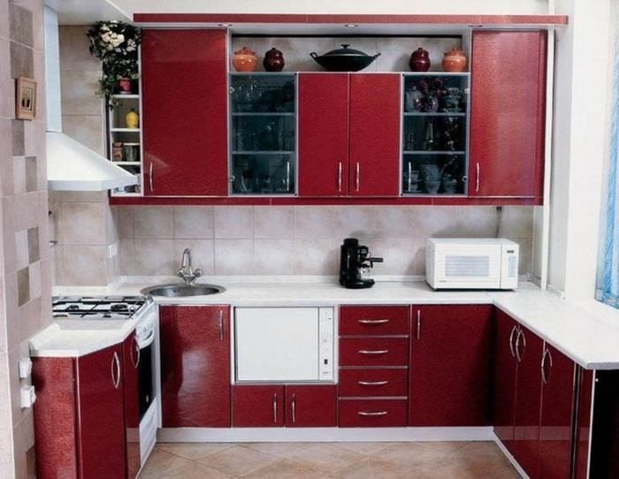 Кухонный гарнитур для маленькой кухни 5 кв м. Дизайн маленькой кухни 5 кв м: выбор стиля и советы дизайнеров