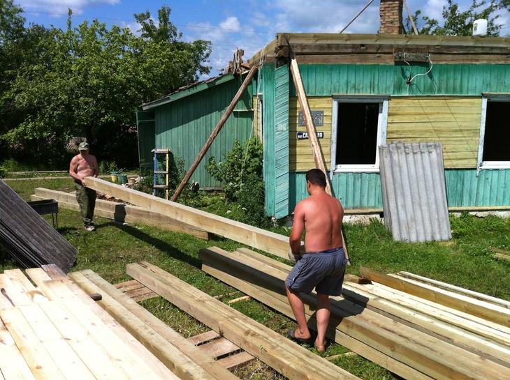 До и после. Семья купила старый деревенский дом и превратила его в уютную дачу