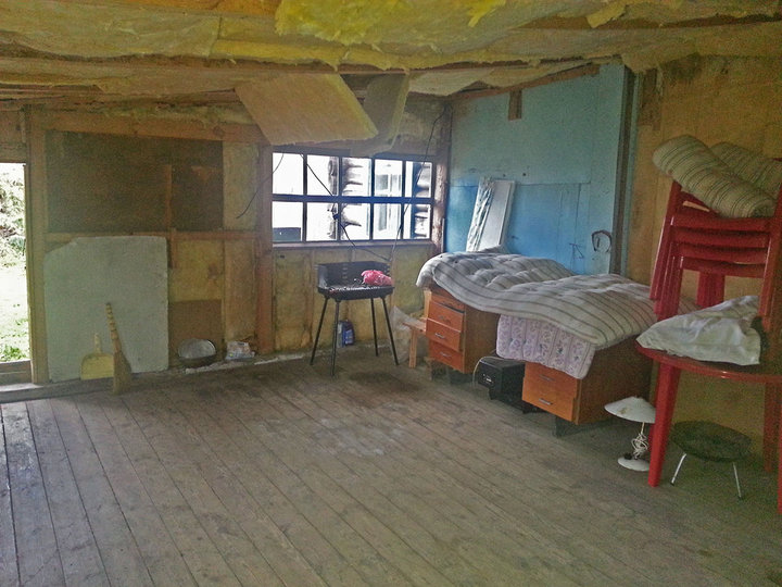 Переоборудование бунгало: превращение деревянного дома в старинную семейную резиденцию
