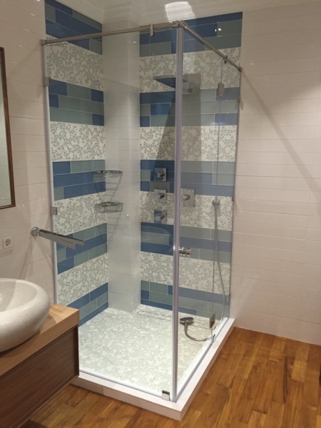 Как оформить экологичную ванную комнату: реальный пример из Подмосковья